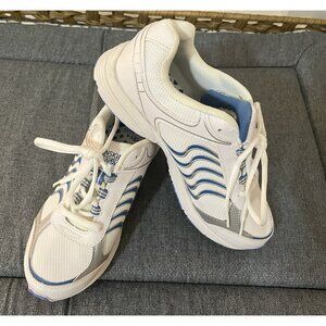 Danskin Now Womens 7 White/Blue Lace Up Athletic/Training Tennis Shoes Sneakers